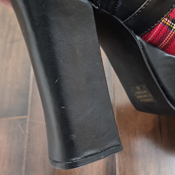 Demonia Charade 34 Black and Red Plaid Chunky Platform Shoes Size 8 - Picture 14 of 16